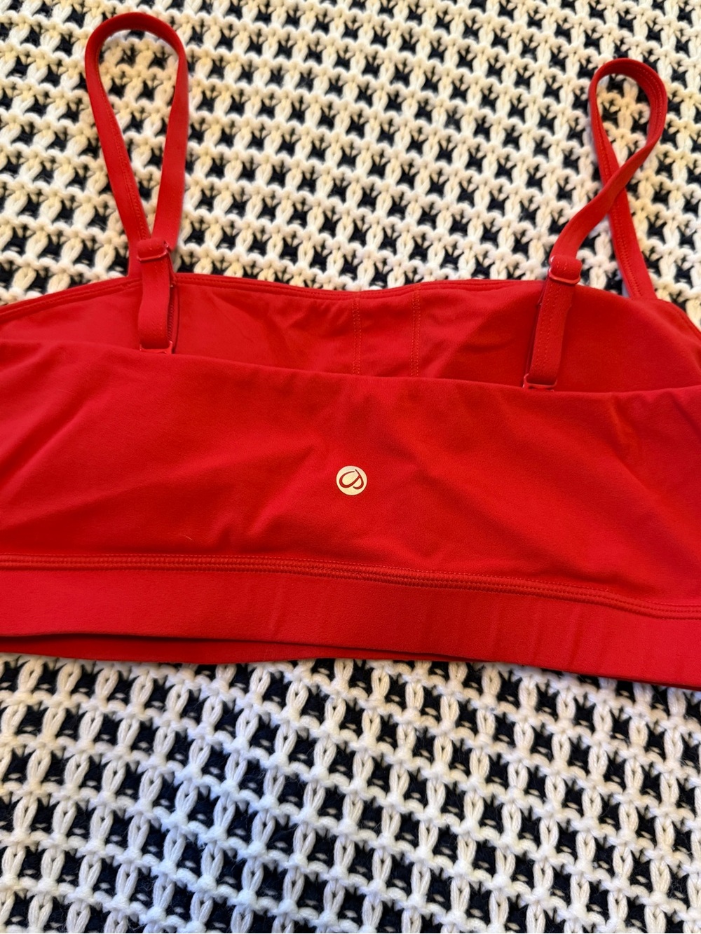 CRZ YOGA Butterluxe Women's Adjustable Spaghetti Padded  Sports Bra red Size L